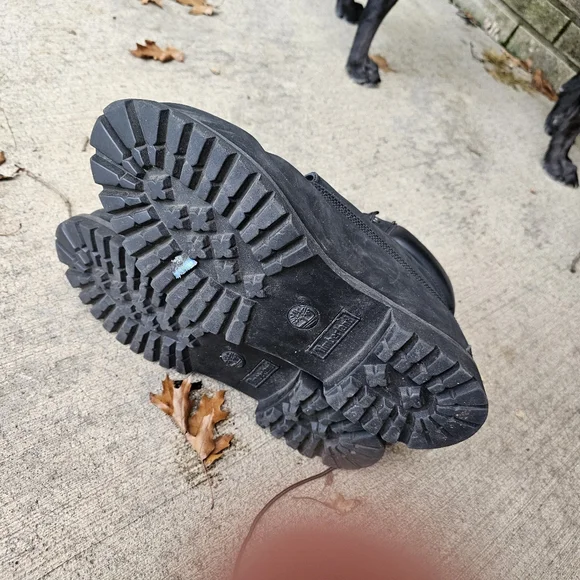 Timberland Men's Black Boots - Picture 5 of 6
